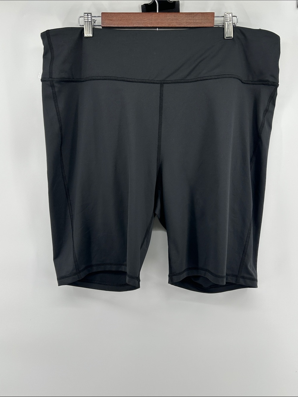 ZELOS  Curvy Women's Size 3X Black High-Rise Bike Shorts Inseam 10"
SummerActive